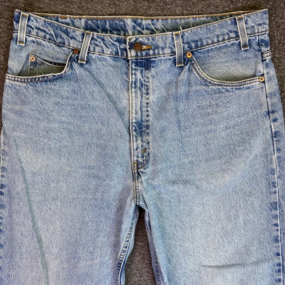 VTG 90s Levis 550 Jeans Mens 38x32 Light Wash Orange Tab Tapered Relaxed Grunge‎